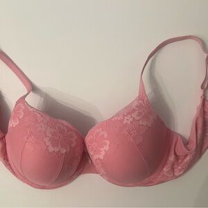 Victoria's Secret Body by Victoria Push Up Pink Lace Bra